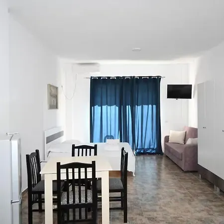 Apartment Cozy Corner Sarande